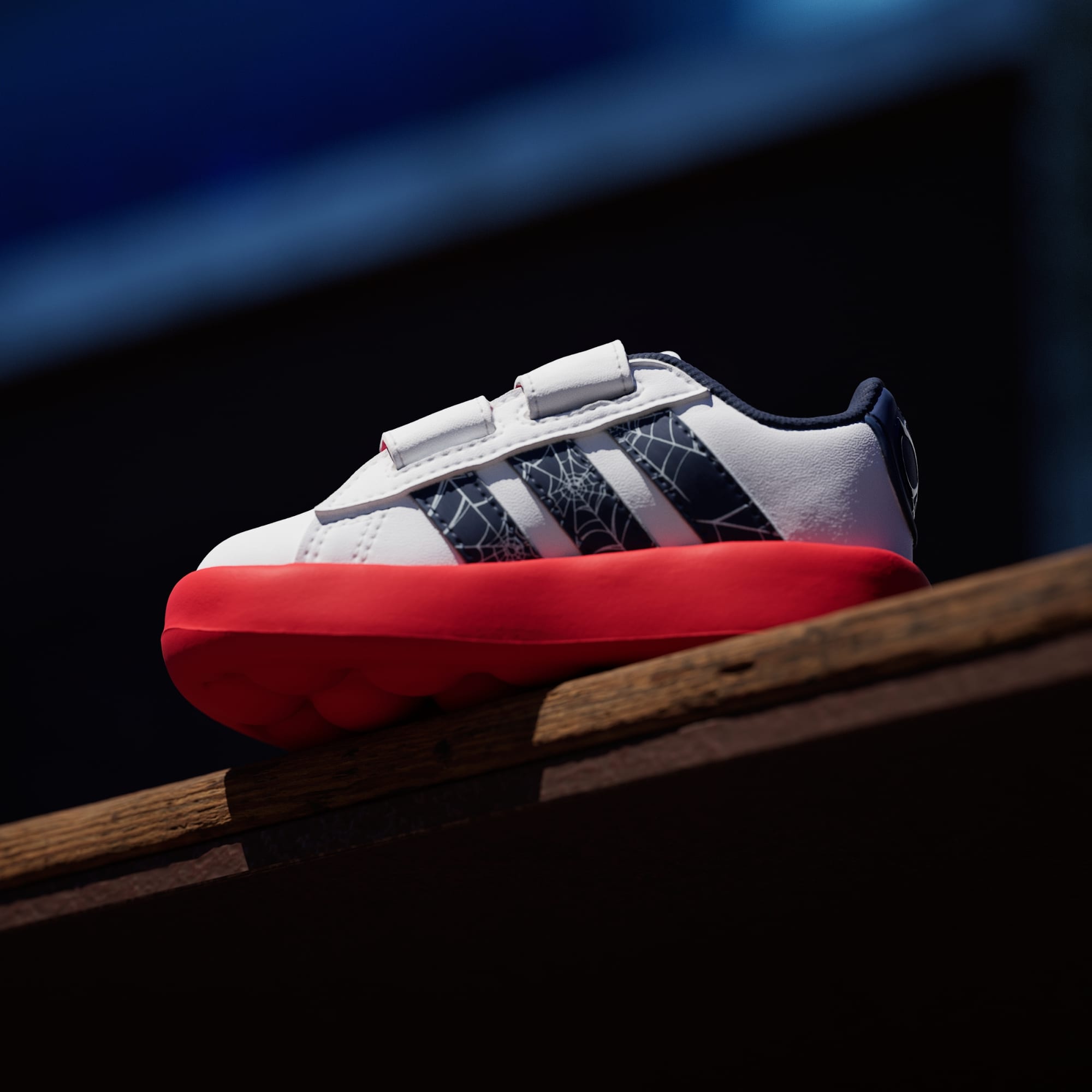 Adidas Marvel Spider-Man Grand Court dečije patike - slika 6