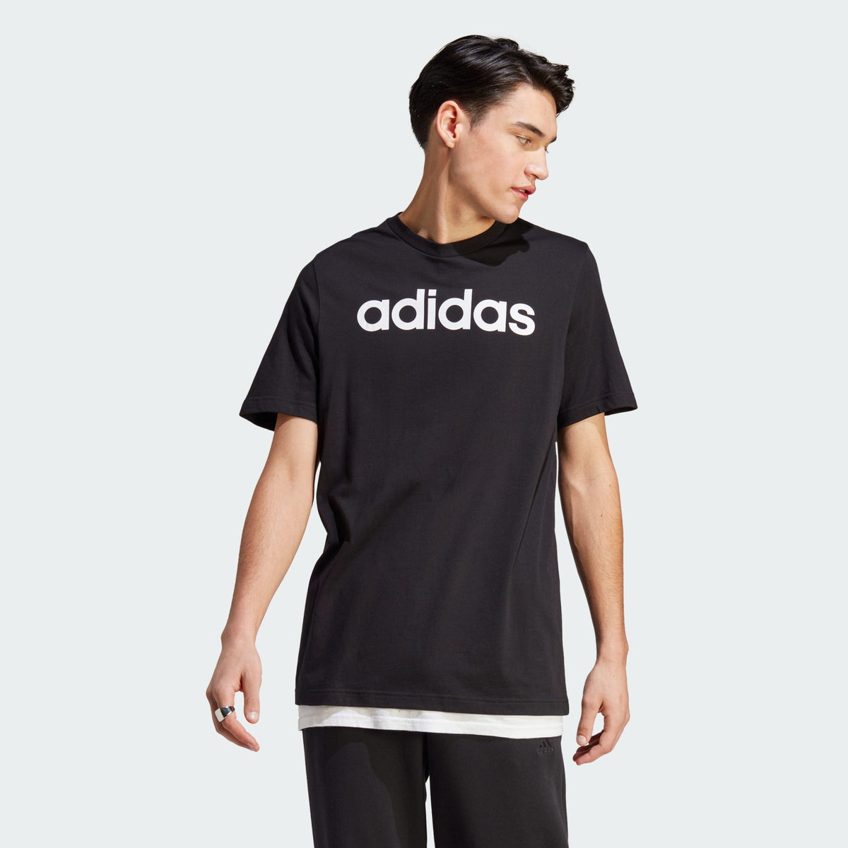 adidas Essentials Linear Embroidered Logo Tee - slika 1