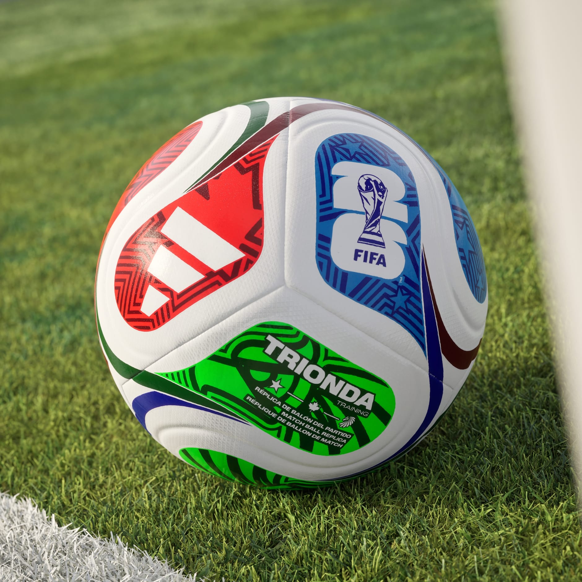 Adidas FIFA World Cup 26 Trionda Training fudbalska lopta - slika 2