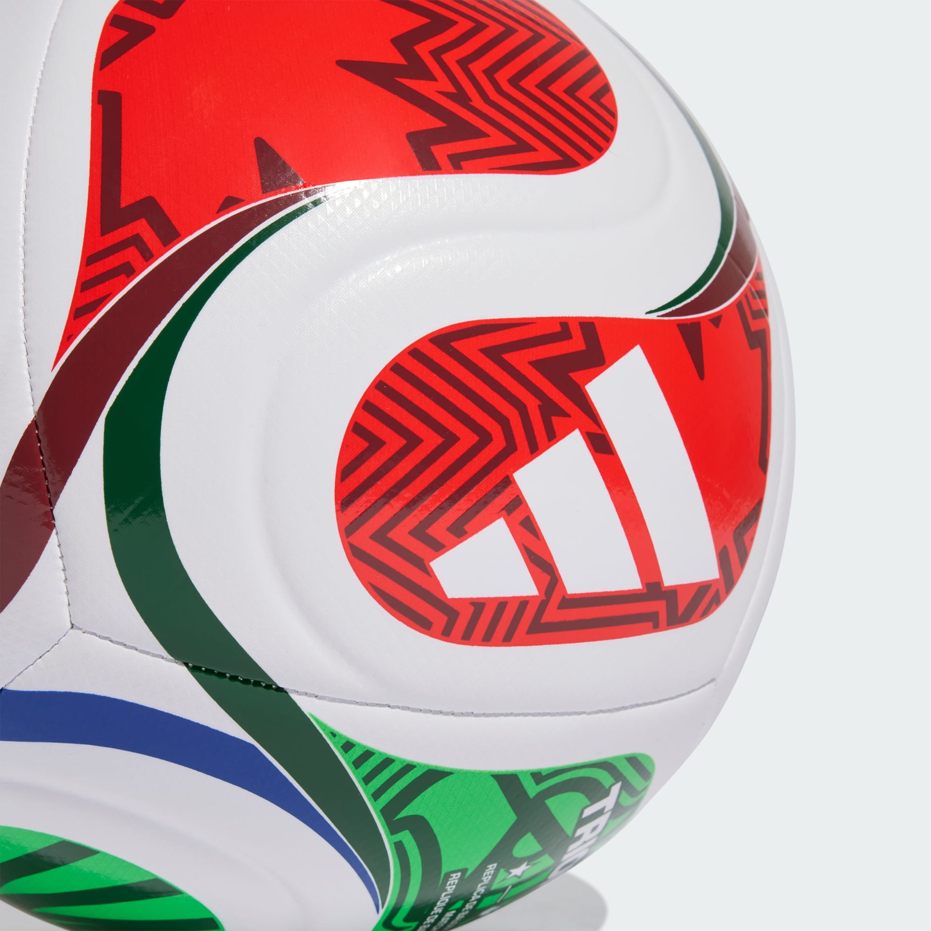 Adidas FIFA World Cup 26 Trionda Training fudbalska lopta - slika 4
