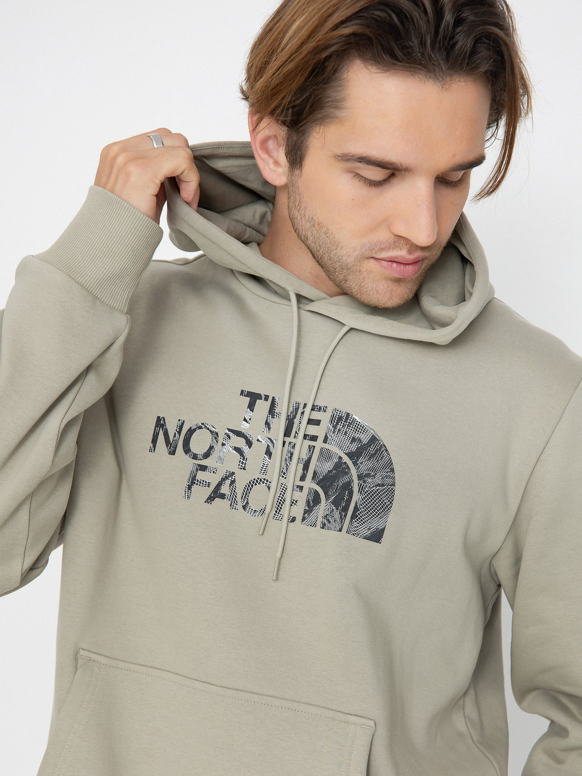 The North Face Easy Graphic Infill Hoodie – Clay Grey/TNF Black 3D (SKU 8906)