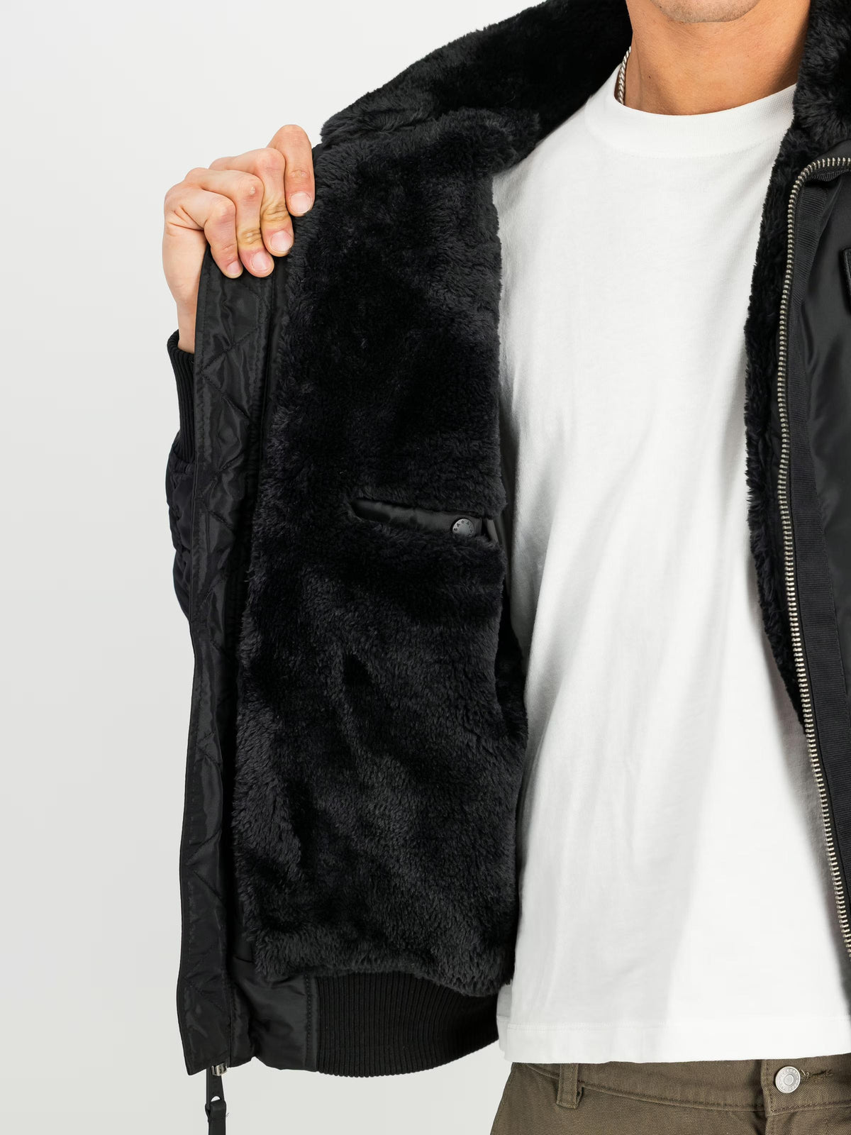 Alpha Industries B-15 III TT Two Tone crna muška jakna – fotografija 4